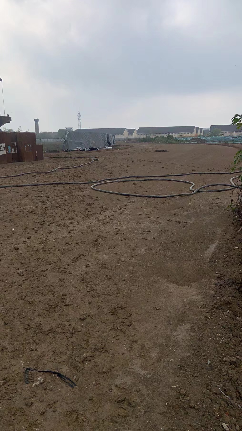 高郵鹽河之心項(xiàng)目A2地塊土(石)方挖運(yùn)、回填工程